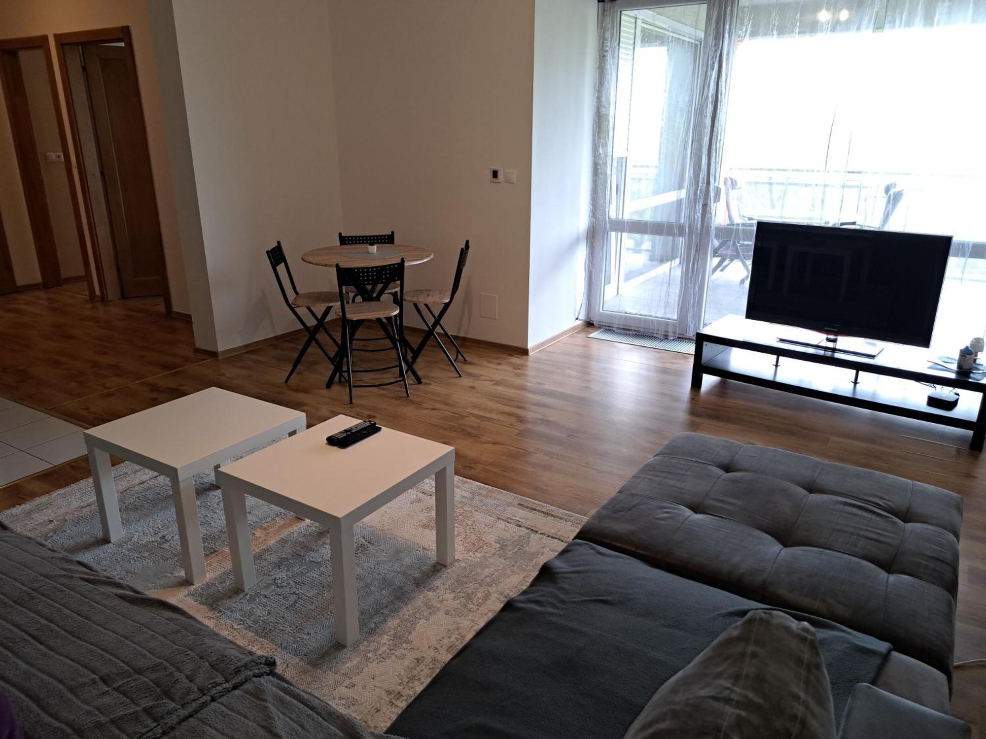 Apartman Zuzu Тренчин Экстерьер фото